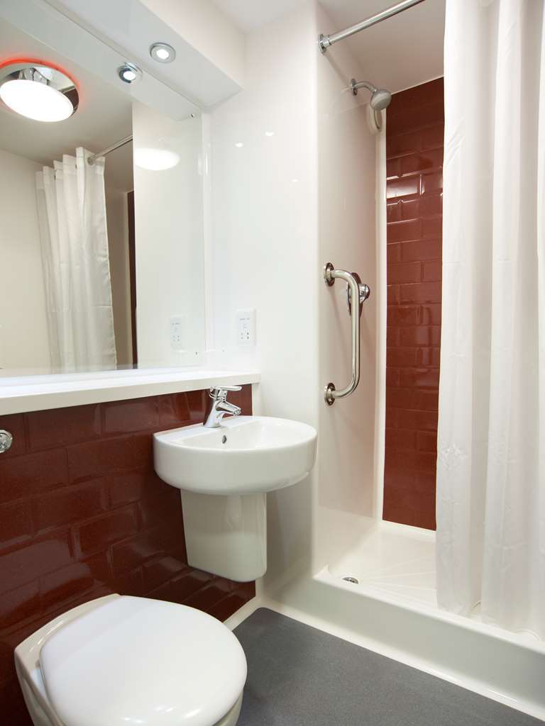 Travelodge London Barking Rum bild